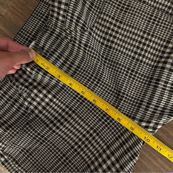 American Eagle Outfitters Monochrome Checkered Pants 8 long - Picture 9 of 11